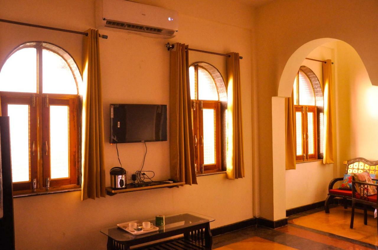Hotel Vamdev Fort Pushkar Eksteriør bilde